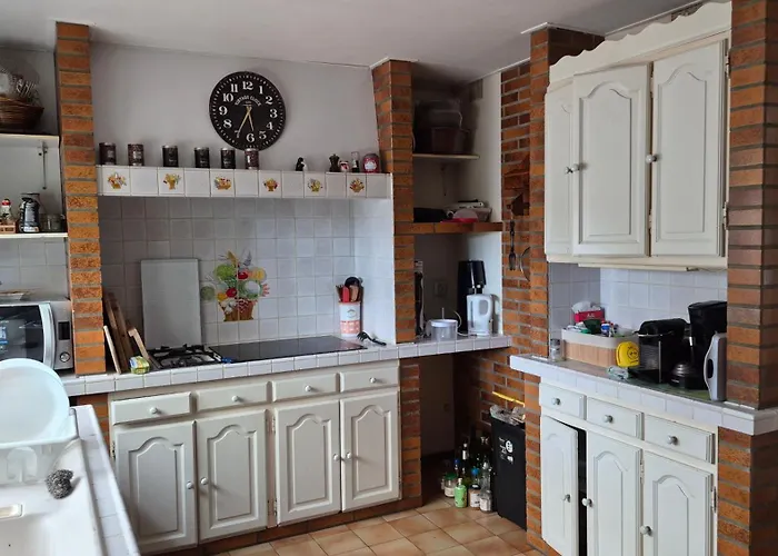 Pensión Conciergerie Elégance Sm LʼUnion